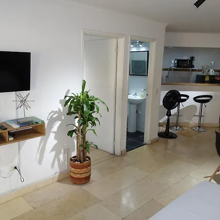Apartamento Cabrero 1111 *